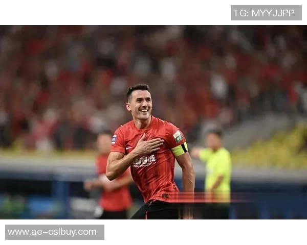 周定洋告别成都感慨万千称这是人生中最艰难的决定